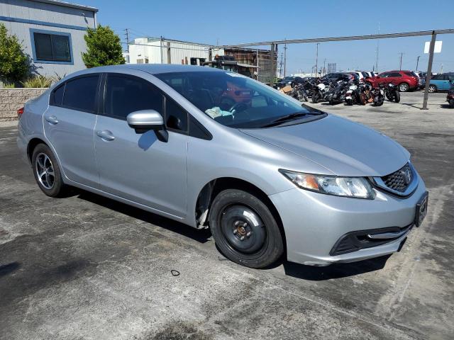 Photo 3 VIN: 19XFB2F79FE286256 - HONDA CIVIC SE 