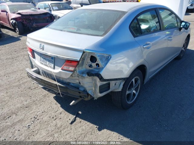 Photo 5 VIN: 19XFB2F7XFE204292 - HONDA CIVIC SEDAN 