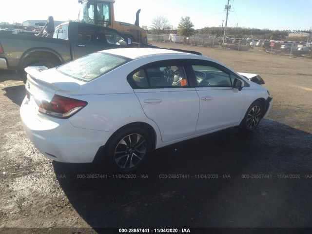 Photo 3 VIN: 19XFB2F80FE043928 - HONDA CIVIC SEDAN 