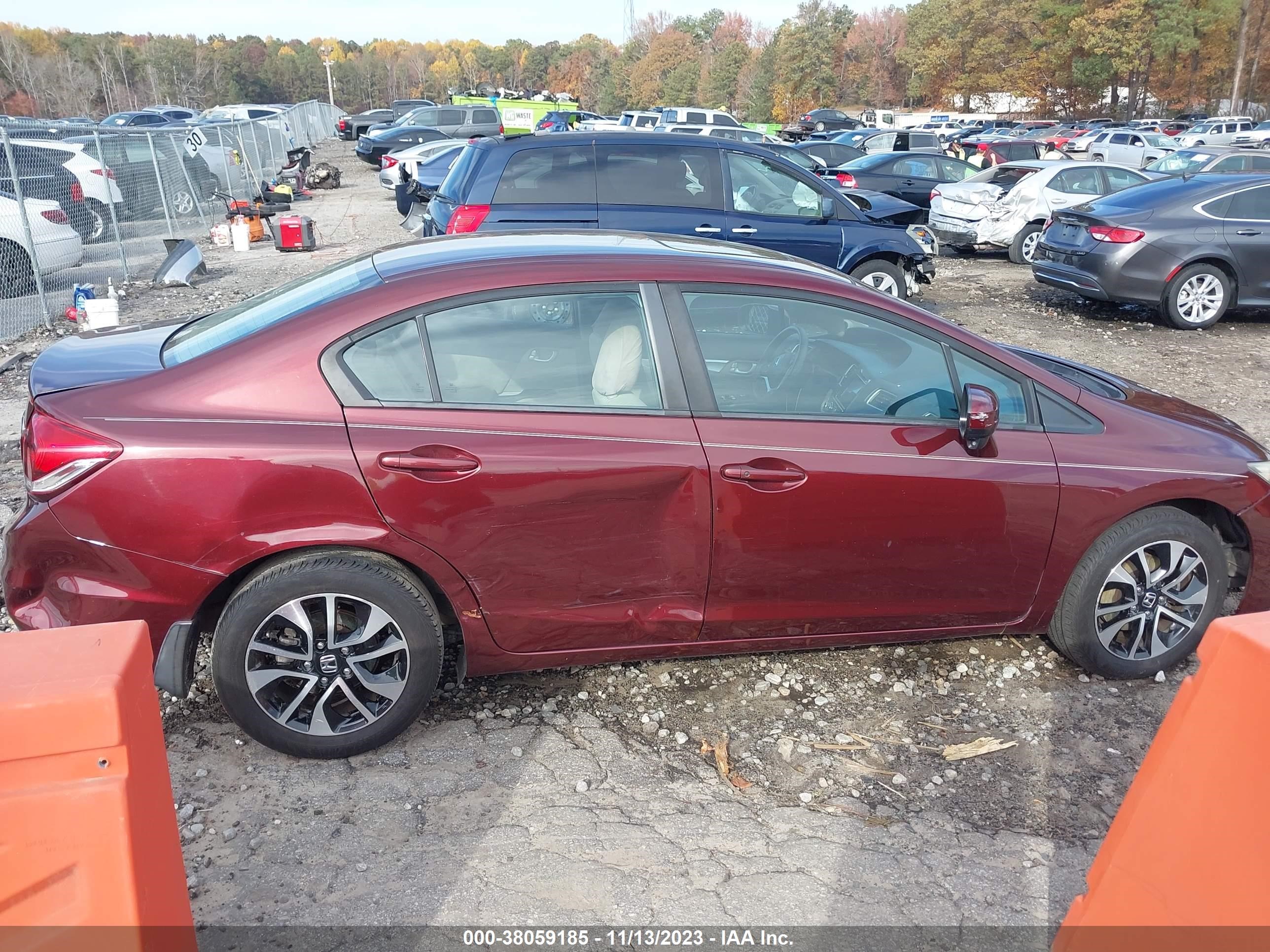 Photo 12 VIN: 19XFB2F80FE045193 - HONDA CIVIC 