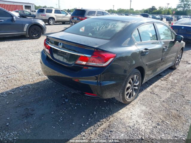 Photo 3 VIN: 19XFB2F80FE056100 - HONDA CIVIC 