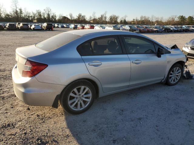 Photo 2 VIN: 19XFB2F81CE107146 - HONDA CIVIC 