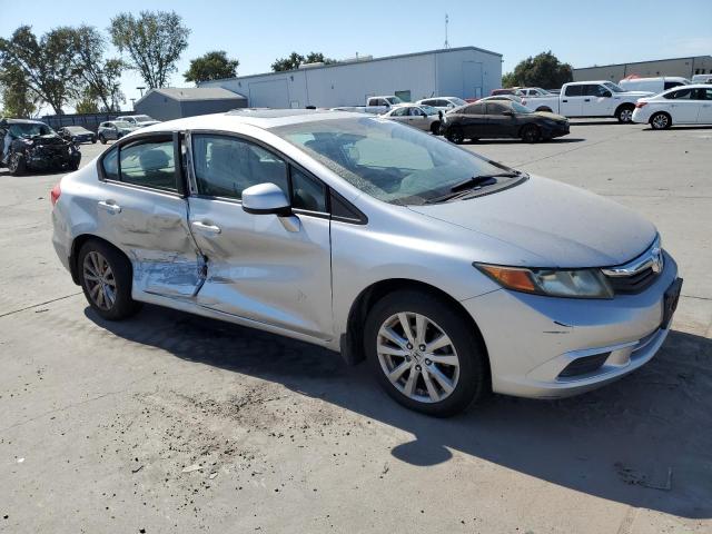 Photo 3 VIN: 19XFB2F81CE305564 - HONDA CIVIC EX 