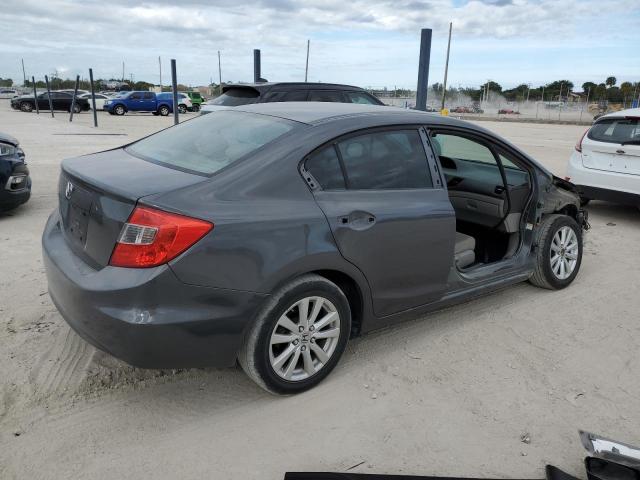 Photo 2 VIN: 19XFB2F81CE325703 - HONDA CIVIC 