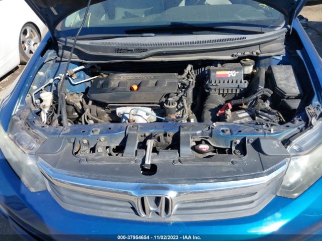 Photo 9 VIN: 19XFB2F81CE327855 - HONDA CIVIC SDN 