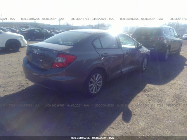 Photo 3 VIN: 19XFB2F81CE332070 - HONDA CIVIC SDN 