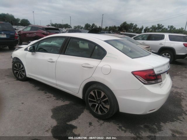 Photo 2 VIN: 19XFB2F81EE232389 - HONDA CIVIC SEDAN 