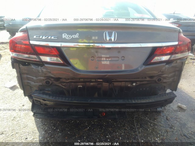 Photo 5 VIN: 19XFB2F81FE032307 - HONDA CIVIC SEDAN 