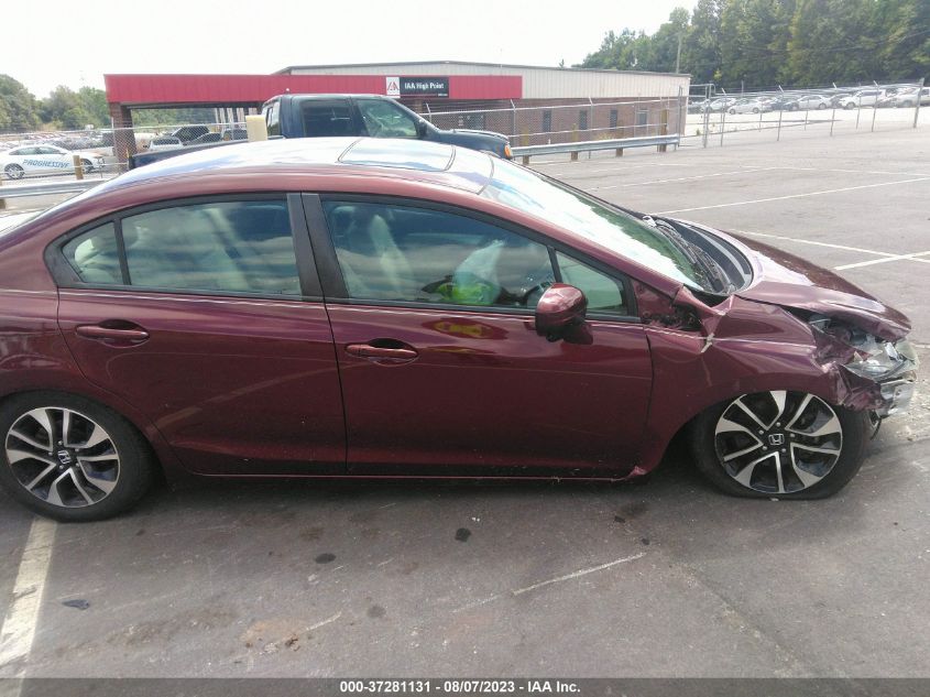 Photo 13 VIN: 19XFB2F81FE212015 - HONDA CIVIC 