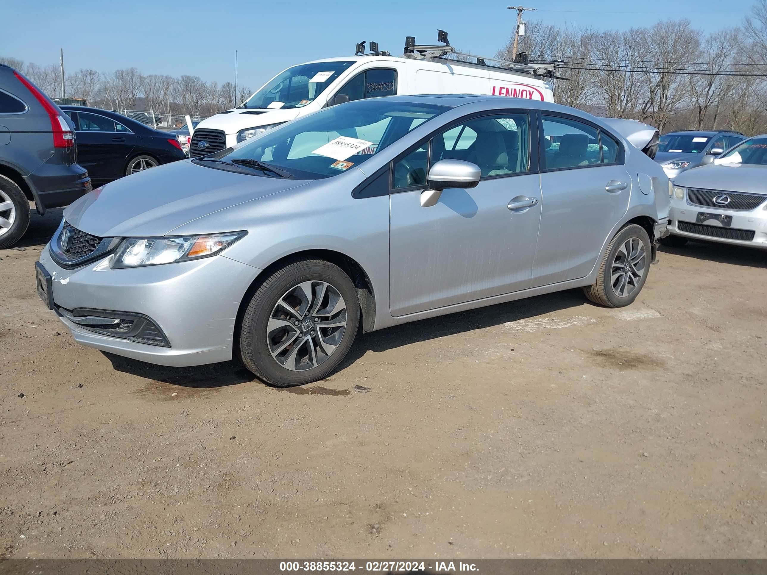 Photo 1 VIN: 19XFB2F81FE295591 - HONDA CIVIC 