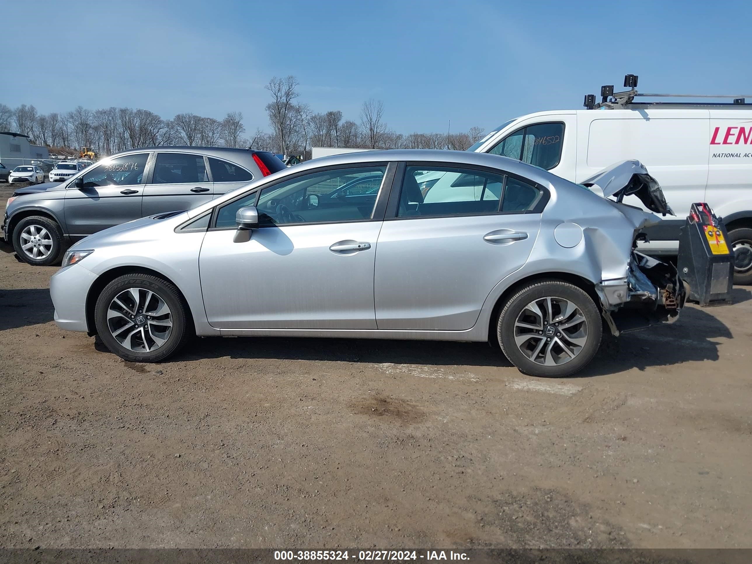 Photo 13 VIN: 19XFB2F81FE295591 - HONDA CIVIC 