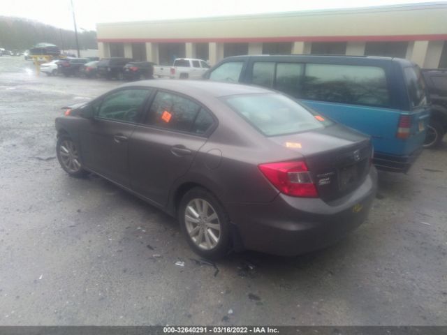 Photo 2 VIN: 19XFB2F82CE092348 - HONDA CIVIC SDN 