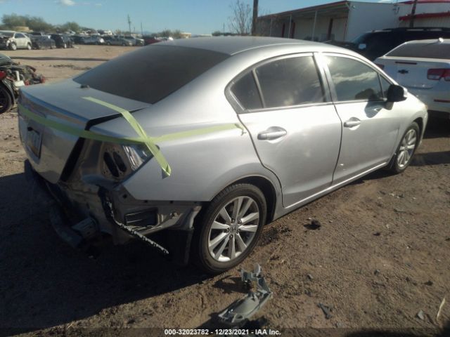 Photo 3 VIN: 19XFB2F82CE301409 - HONDA CIVIC SDN 