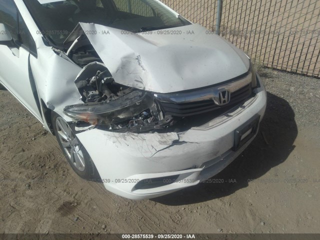 Photo 5 VIN: 19XFB2F82CE318744 - HONDA CIVIC SDN 