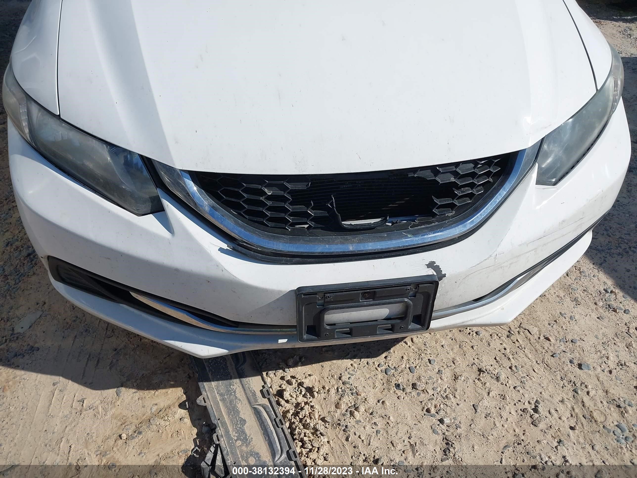 Photo 5 VIN: 19XFB2F82DE252231 - HONDA CIVIC 