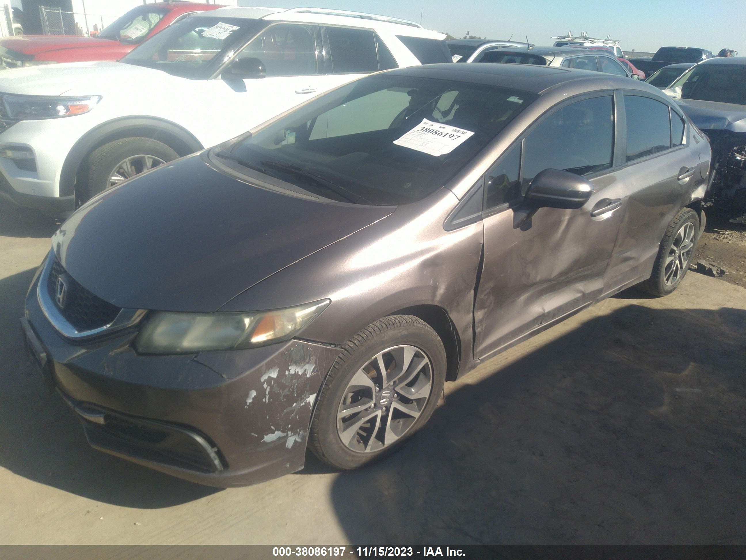 Photo 1 VIN: 19XFB2F82EE005096 - HONDA CIVIC 