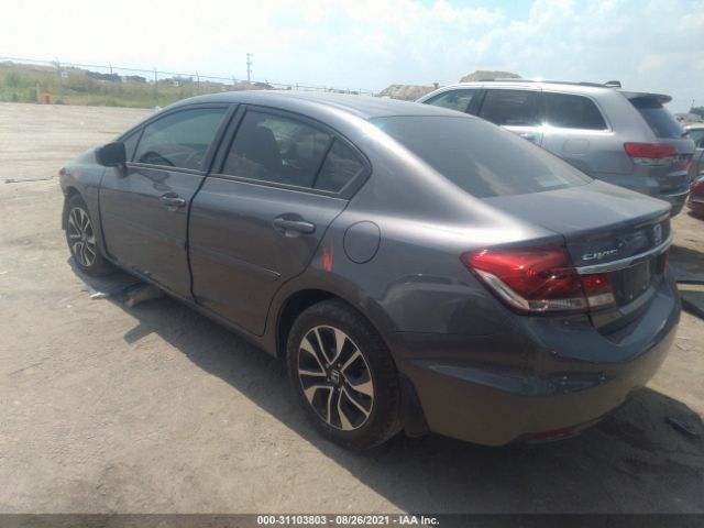 Photo 2 VIN: 19XFB2F82FE009425 - HONDA CIVIC SEDAN 