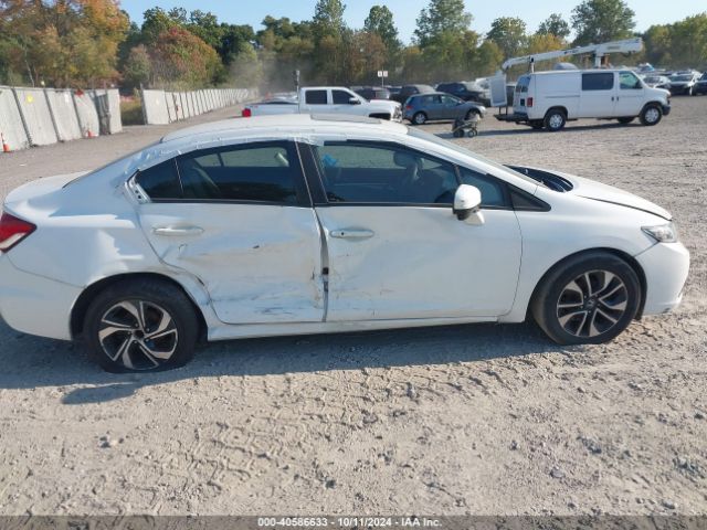 Photo 5 VIN: 19XFB2F82FE034003 - HONDA CIVIC 