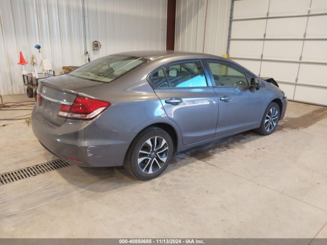 Photo 3 VIN: 19XFB2F82FE035135 - HONDA CIVIC 