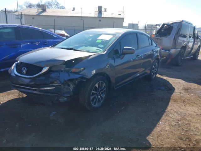 Photo 1 VIN: 19XFB2F82FE042392 - HONDA CIVIC 