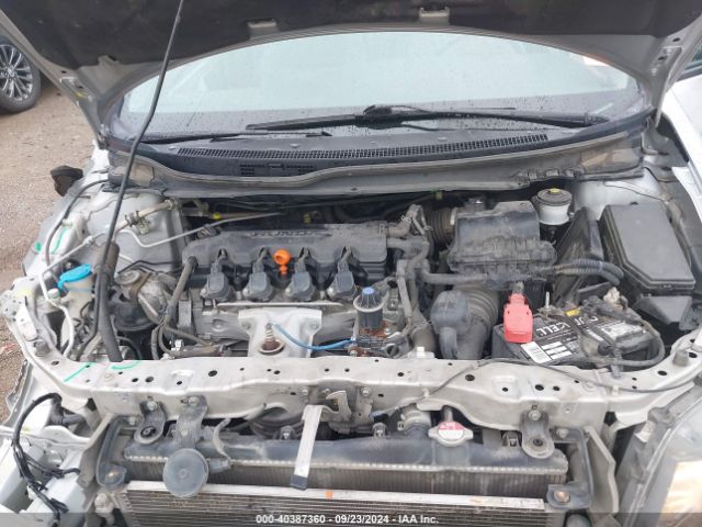 Photo 9 VIN: 19XFB2F82FE070578 - HONDA CIVIC 