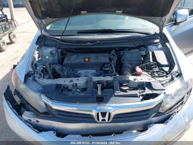 Photo 9 VIN: 19XFB2F83CE004892 - HONDA CIVIC 