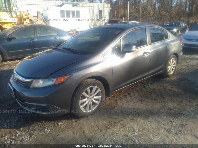 Photo 1 VIN: 19XFB2F83CE305890 - HONDA CIVIC SDN 