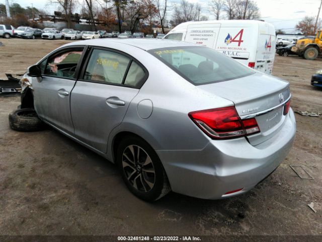 Photo 2 VIN: 19XFB2F83DE278580 - HONDA CIVIC SDN 