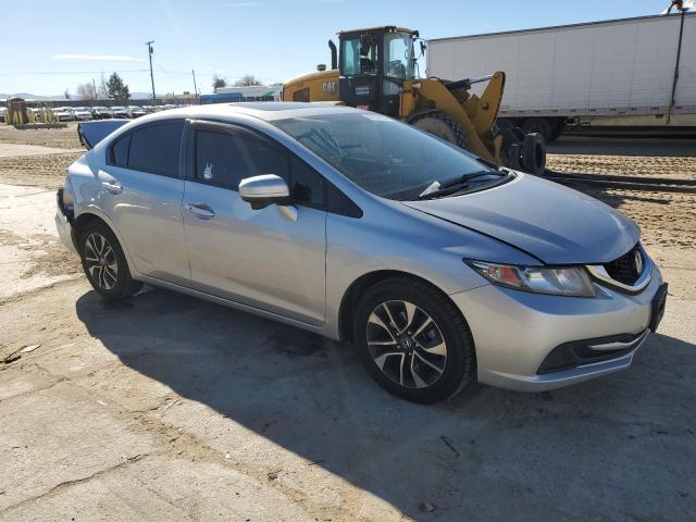 Photo 3 VIN: 19XFB2F83EE235066 - HONDA CIVIC 