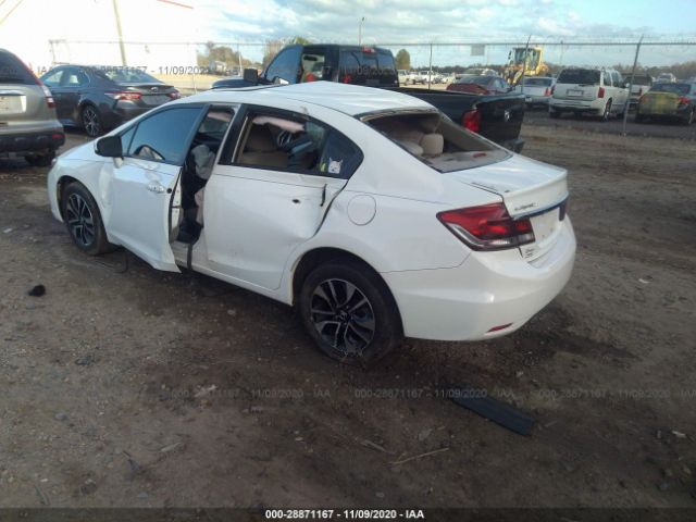 Photo 2 VIN: 19XFB2F83FE022930 - HONDA CIVIC SEDAN 