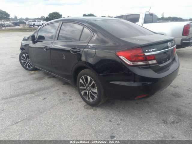 Photo 2 VIN: 19XFB2F83FE038559 - HONDA CIVIC SEDAN 