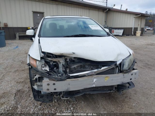 Photo 5 VIN: 19XFB2F84CE023094 - HONDA CIVIC 