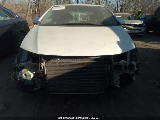 Photo 5 VIN: 19XFB2F84CE067239 - HONDA CIVIC SDN 