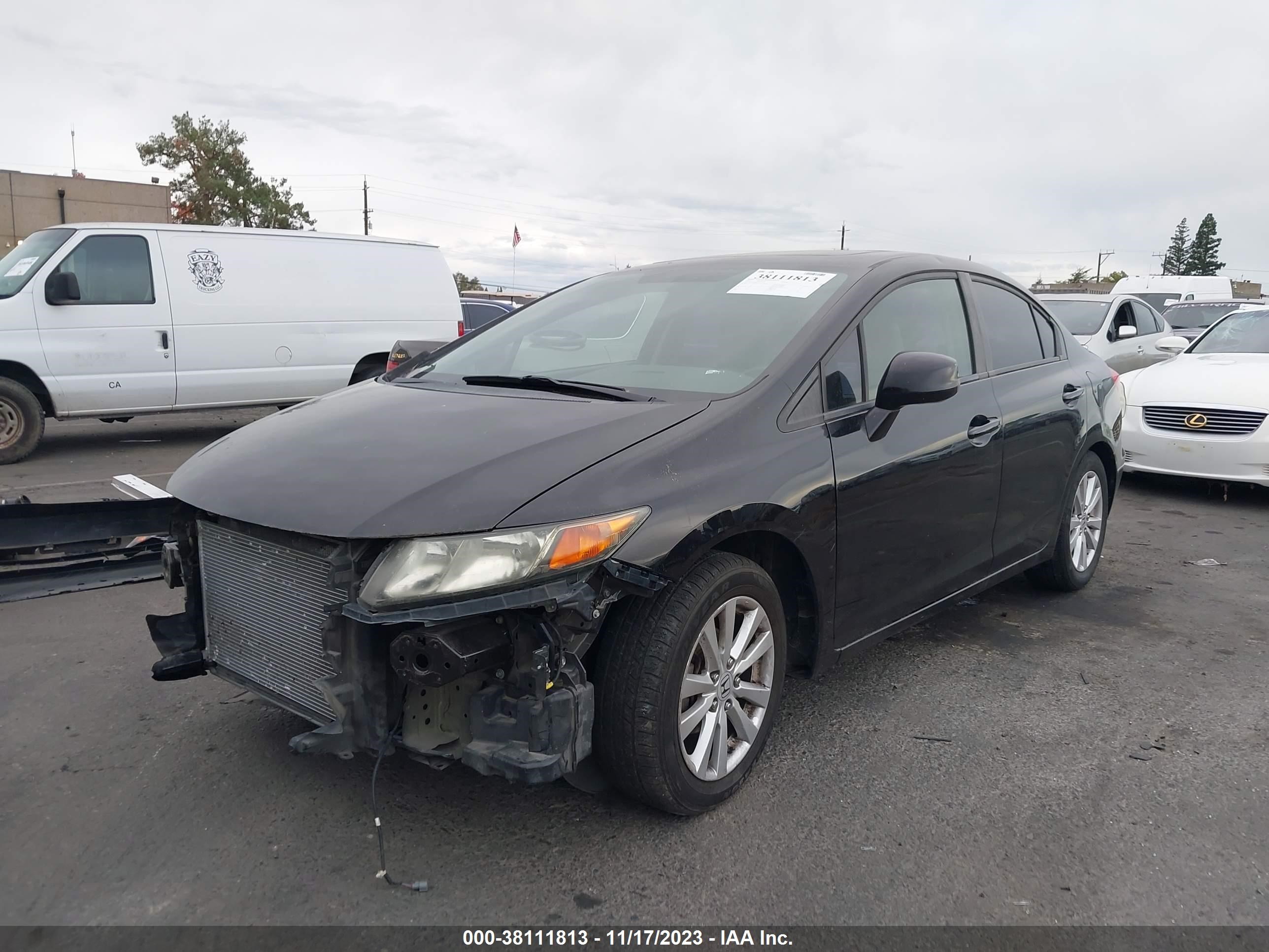 Photo 1 VIN: 19XFB2F84CE317059 - HONDA CIVIC 