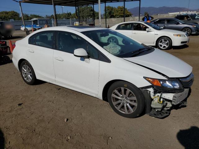 Photo 3 VIN: 19XFB2F84CE359599 - HONDA CIVIC 