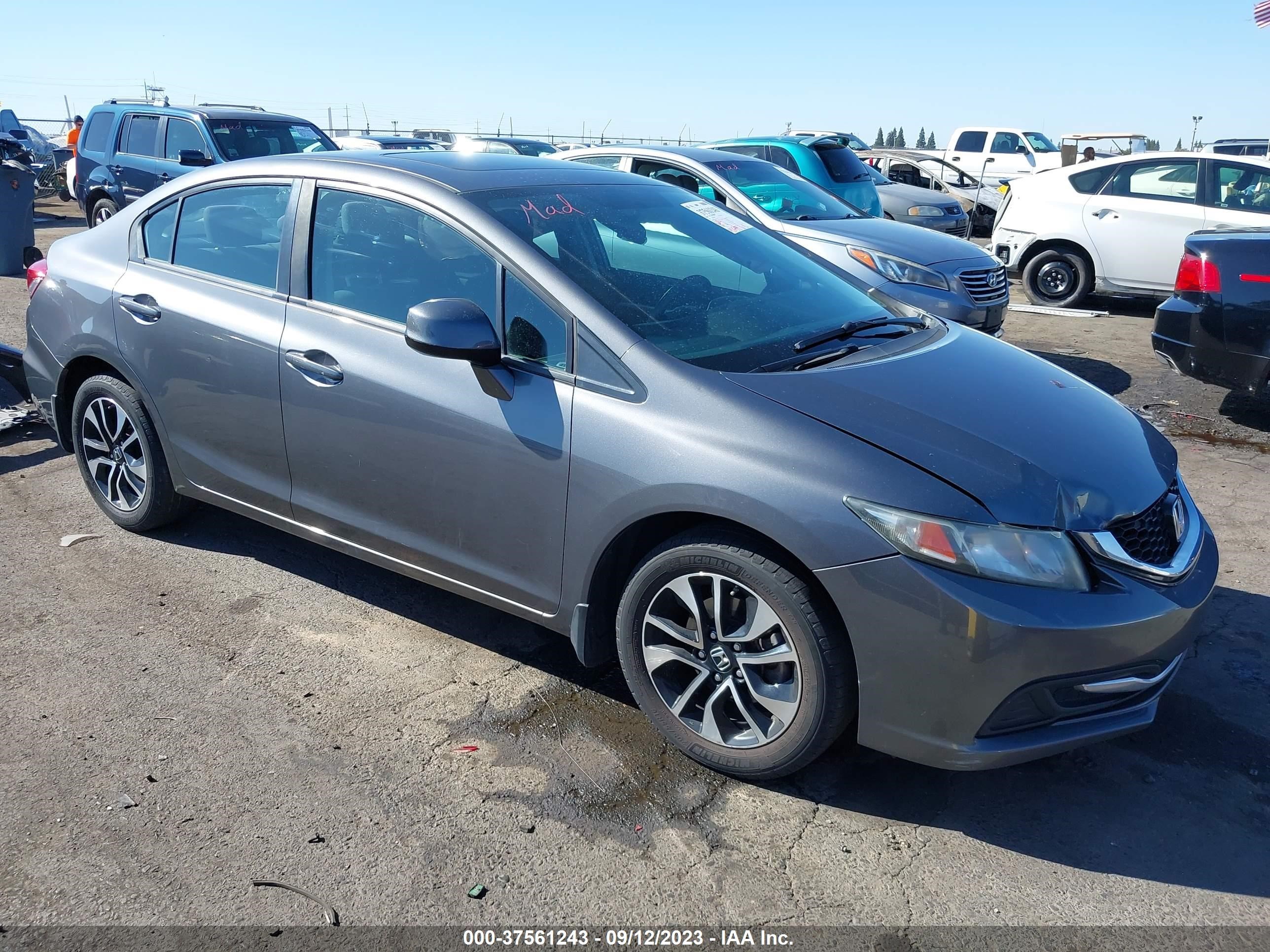 Photo 0 VIN: 19XFB2F84DE052631 - HONDA CIVIC 