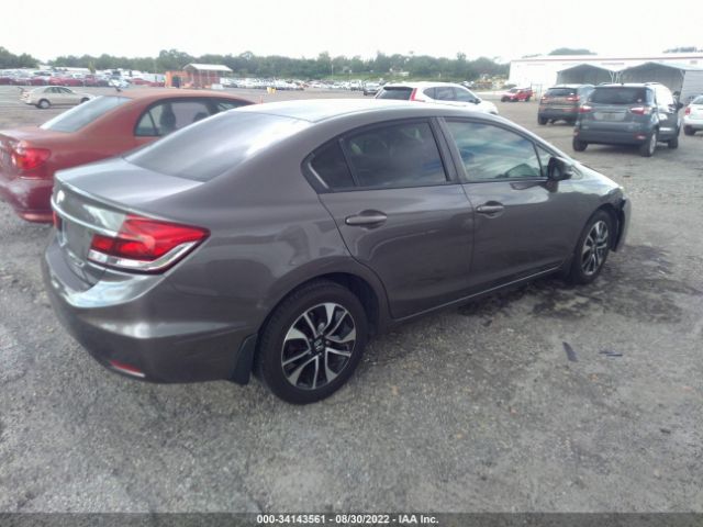 Photo 3 VIN: 19XFB2F84DE207033 - HONDA CIVIC SDN 