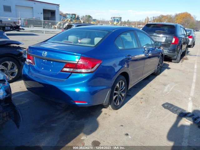 Photo 3 VIN: 19XFB2F84FE026324 - HONDA CIVIC 