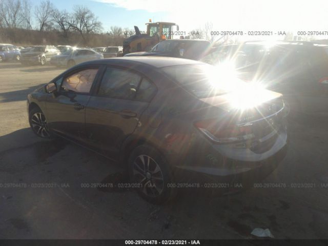 Photo 2 VIN: 19XFB2F84FE069111 - HONDA CIVIC SEDAN 