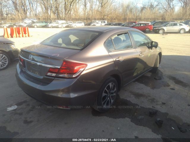 Photo 3 VIN: 19XFB2F84FE069111 - HONDA CIVIC SEDAN 