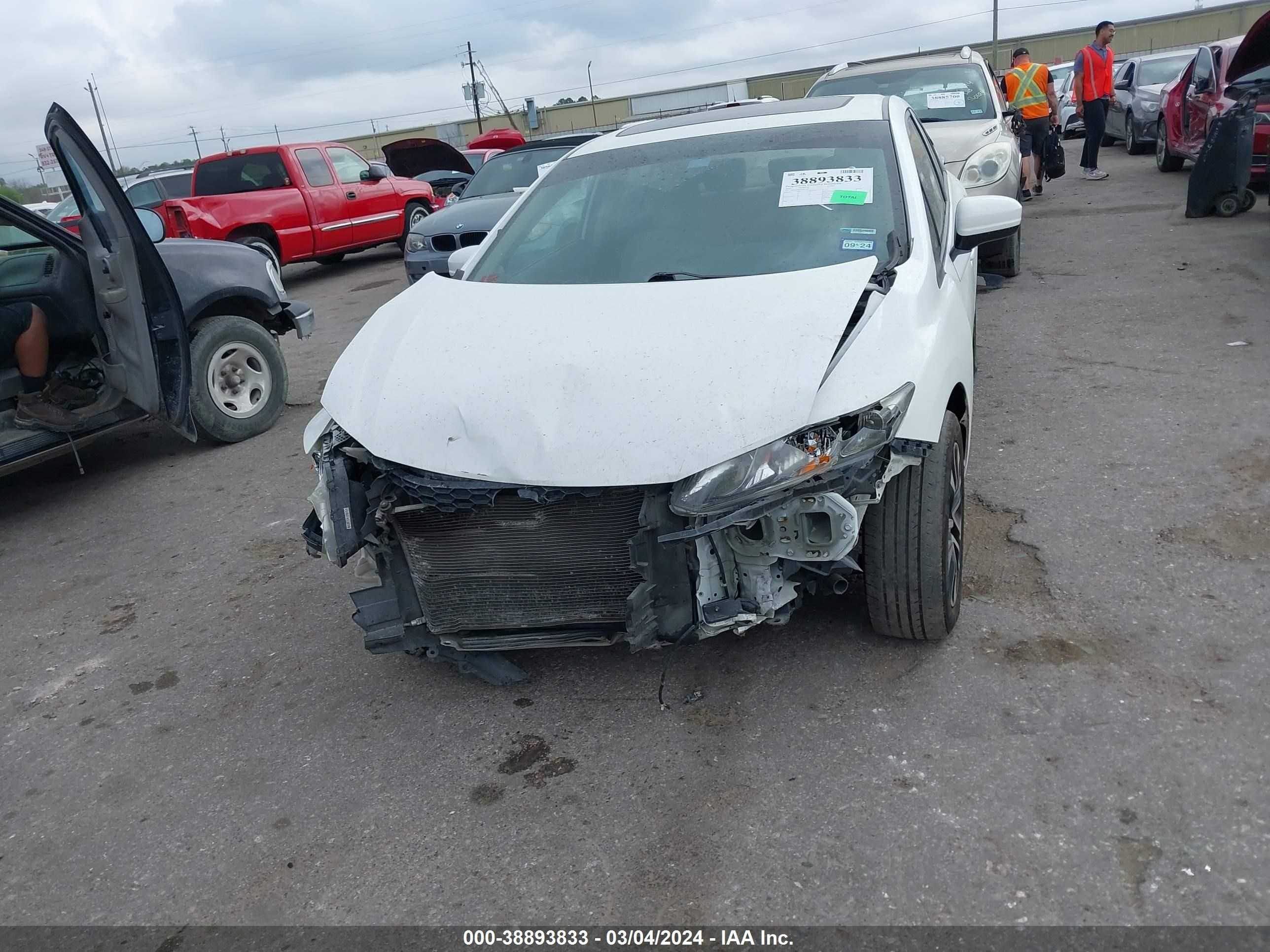 Photo 12 VIN: 19XFB2F84FE086927 - HONDA CIVIC 