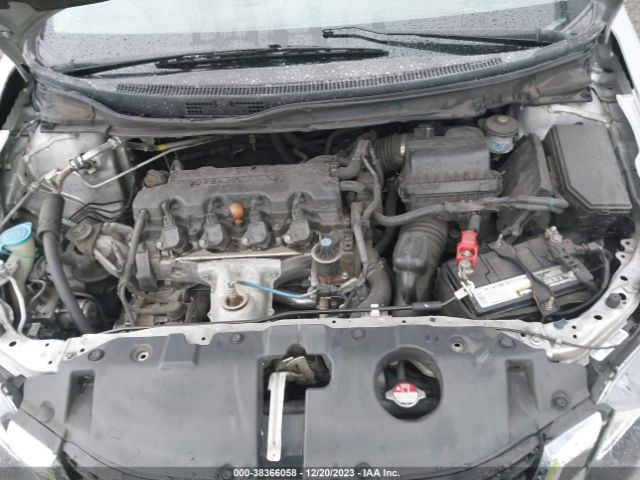 Photo 9 VIN: 19XFB2F84FE227009 - HONDA CIVIC 