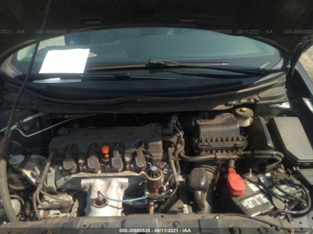 Photo 9 VIN: 19XFB2F84FE227107 - HONDA CIVIC SEDAN 