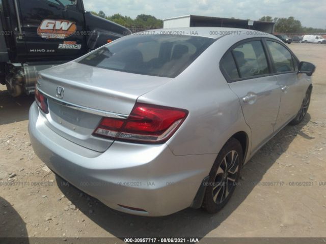 Photo 3 VIN: 19XFB2F85EE227888 - HONDA CIVIC SEDAN 