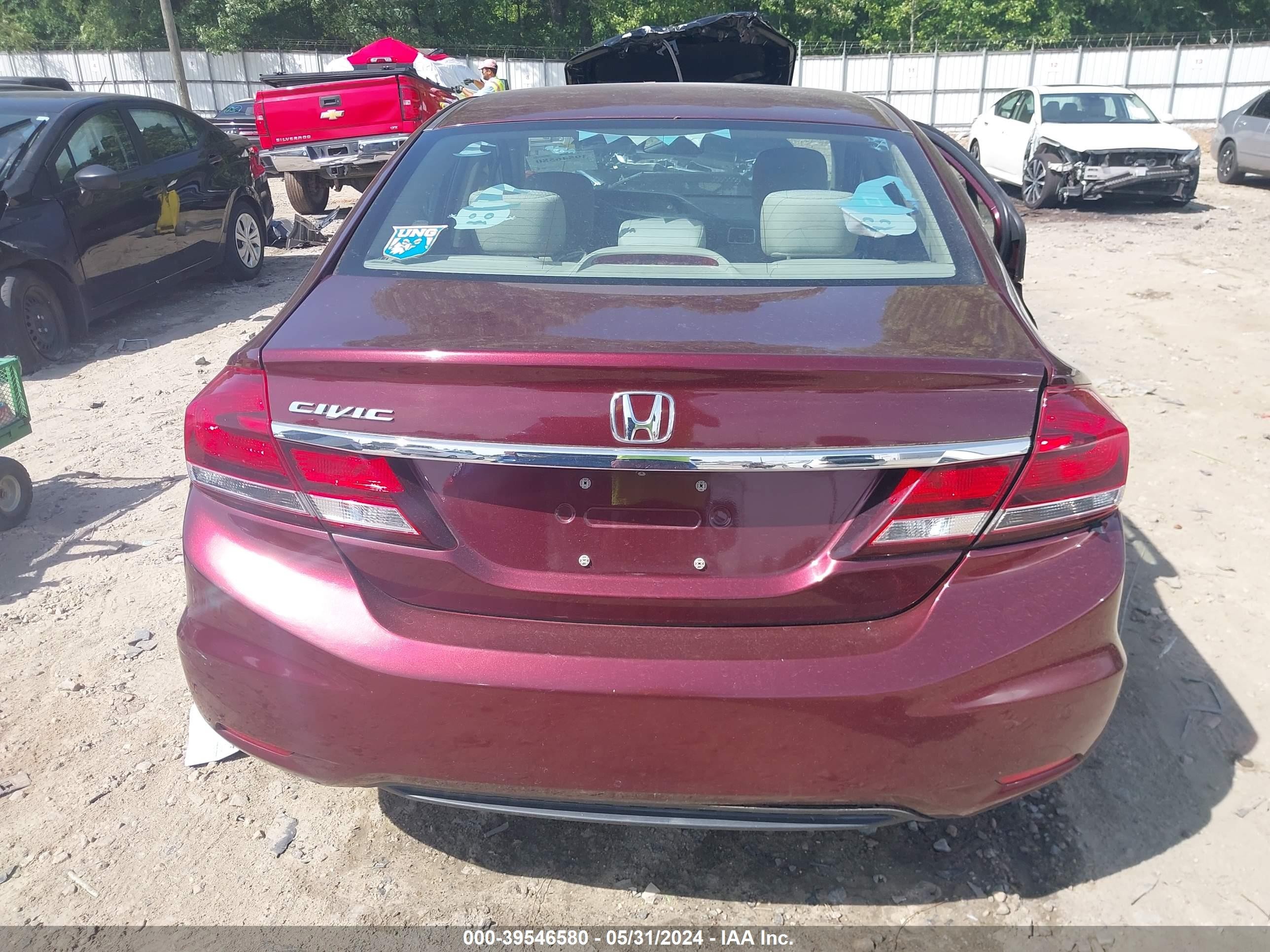 Photo 15 VIN: 19XFB2F85EE233710 - HONDA CIVIC 