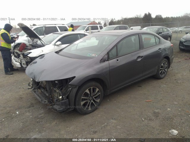 Photo 1 VIN: 19XFB2F85FE010679 - HONDA CIVIC SEDAN 