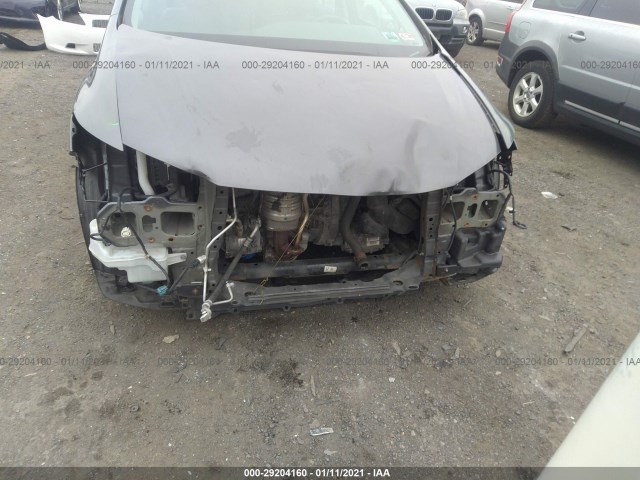 Photo 5 VIN: 19XFB2F85FE010679 - HONDA CIVIC SEDAN 