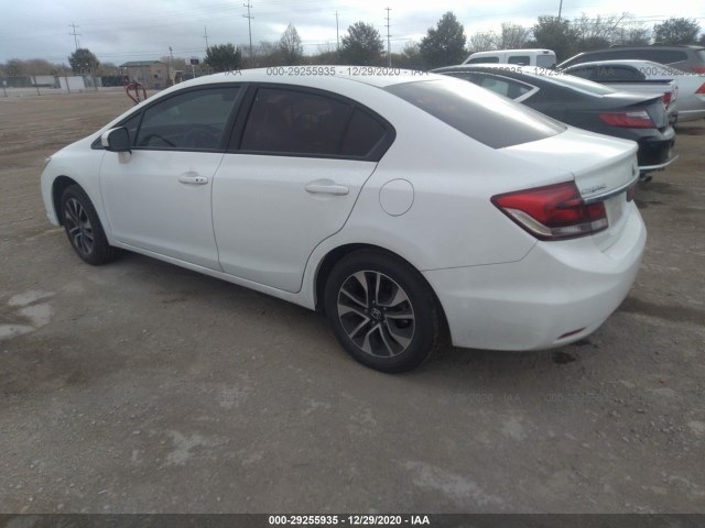 Photo 2 VIN: 19XFB2F85FE098679 - HONDA CIVIC SEDAN 