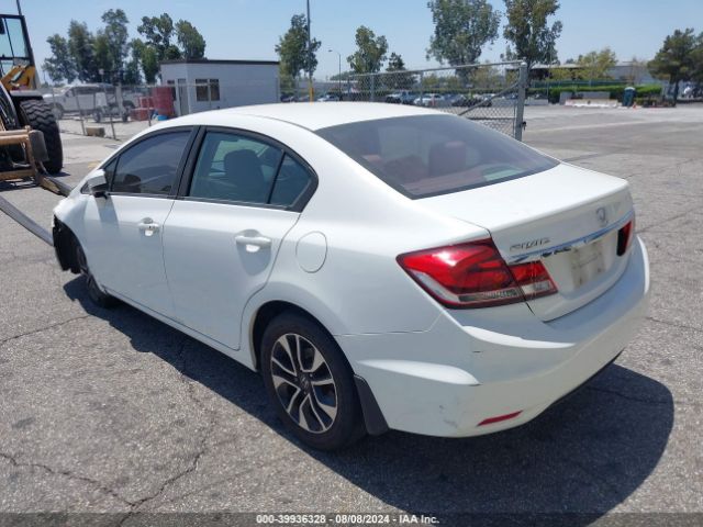 Photo 2 VIN: 19XFB2F85FE214818 - HONDA CIVIC 