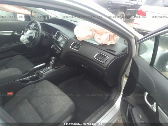 Photo 4 VIN: 19XFB2F85FE240822 - HONDA CIVIC SEDAN 